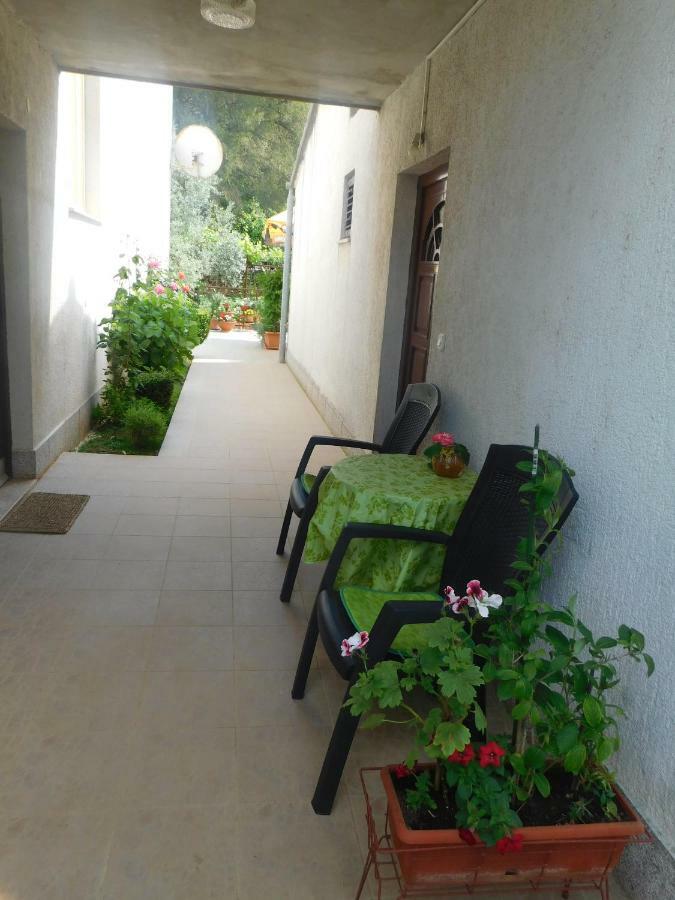 Apartment Artusi Пула Екстериор снимка